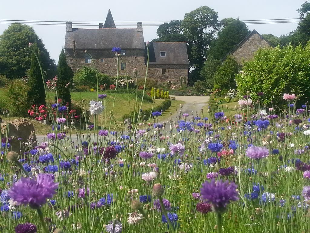 Bed and Breakfast Manoir De La Branche Maen Roch Zewnętrze zdjęcie