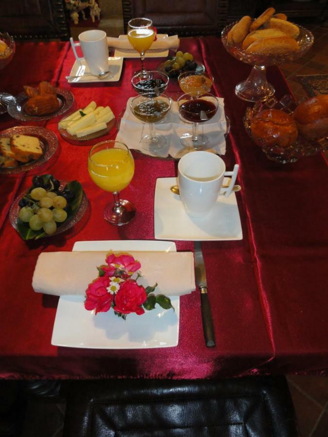Bed and Breakfast Manoir De La Branche Maen Roch Zewnętrze zdjęcie